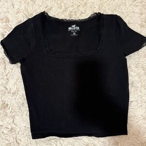 Hollister Women's Black Short Sleeve Top